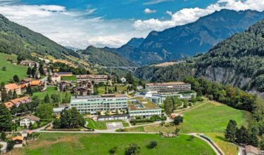 Quasi der «Hauptstandort»: Die Klinik in Valens oberhalb von Bad Ragaz.© Kliniken Valens